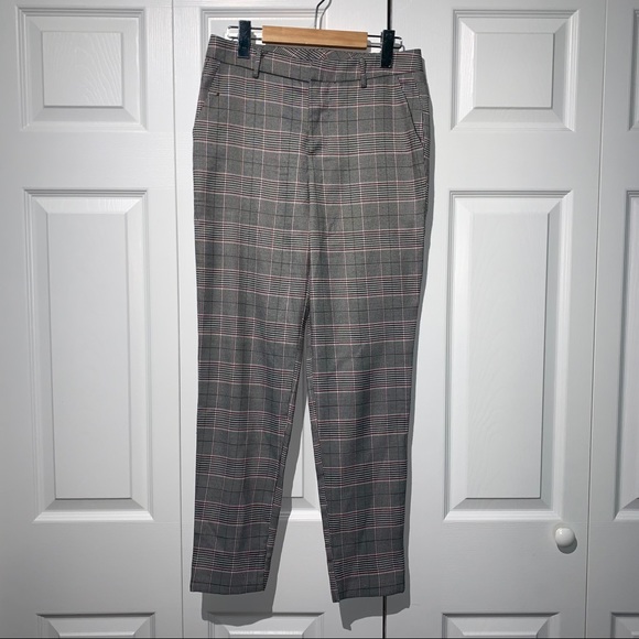 Kendall and Kylie Plaid Pants - Picture 2 of 6